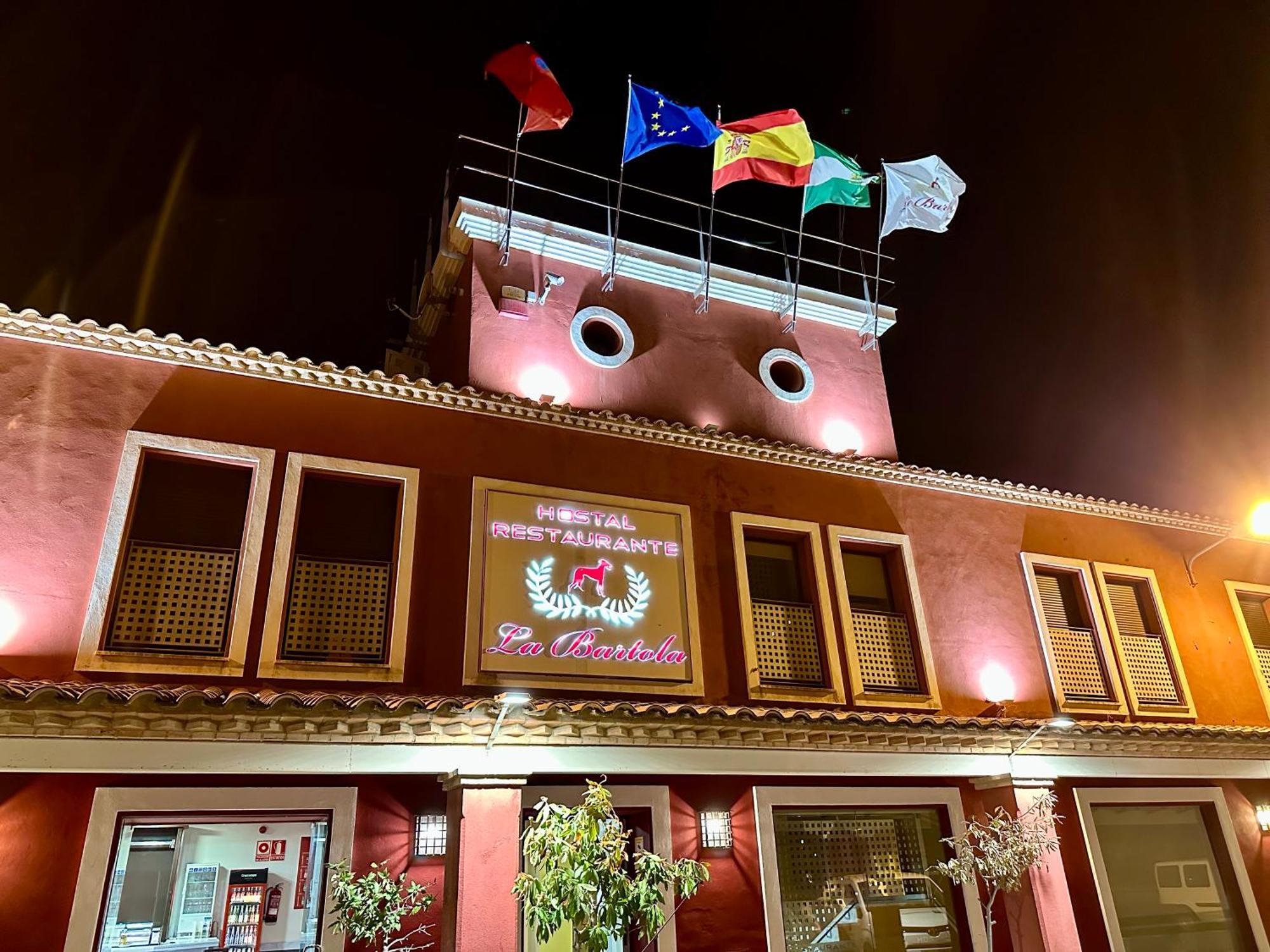 Hostal Restaurante La Bartola Santa Cruz  Exterior photo